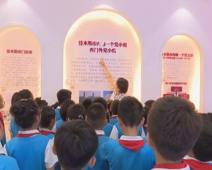 奉节：养猪场臭气扰民 “民生之声”解民忧
